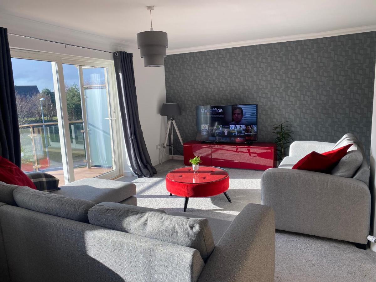 The Duplex Nairn- Spacious 3 Bedroom With Sunny Balcony Exteriér fotografie